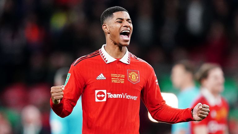 Marcus Rashford celebrates man Utd winning the Carabao Cup final