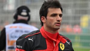 Read more about the article Carlos Sainz: Ferrari confirm appeal over Australian GP penalty given after collision with Fernando Alonso