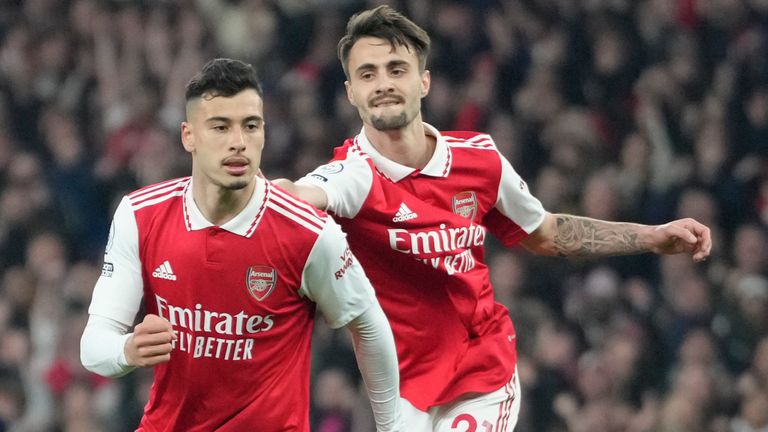 Arsenal&#39;s Gabriel Martinelli celebrates after scoring vs Southampton