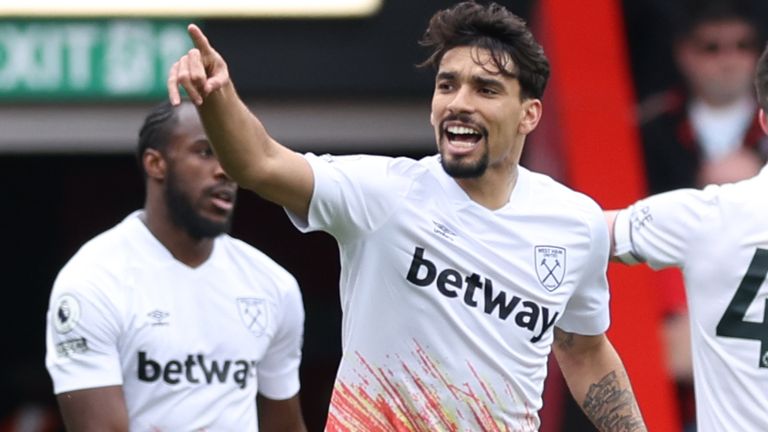 Lucas Paqueta celebrates after scoring West Ham&#39;s second goal