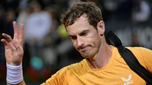 Read more about the article Andy Murray beaten in Italian Open first round by Fabio Fognini | Tennis News