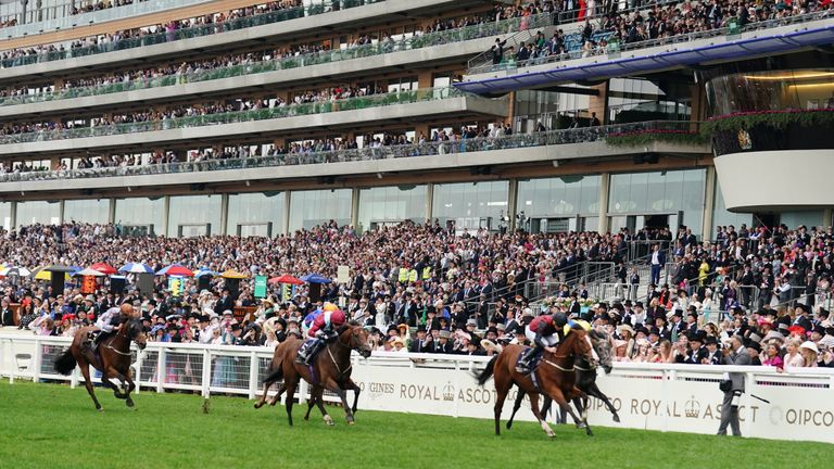 Naval Crown takes out the Platinum Jubilee for James Doyle and Charlie Appleby