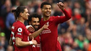 Read more about the article Liverpool beat Brentford to move within point of Man Utd