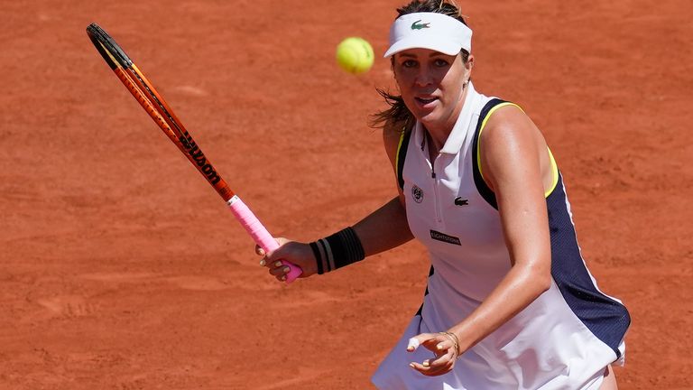 Russia&#39;s Anastasia Pavlyuchenkova plays a shot against Belgium&#39;s Elise Mertens during their fourth round match of the French Open tennis tournament at the Roland Garros stadium in Paris, Sunday, June 4, 2023. (AP Photo/Christophe Ena)