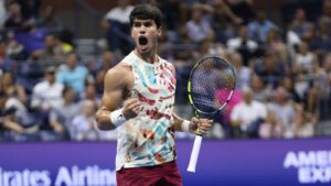 Read more about the article US Open: Carlos Alcaraz averts an early challenge from Alexander Zverev to return to semi-finals in New York | Tennis News