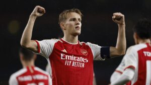 Read more about the article Martin Odegaard: Arsenal captain signs new five-year contract until 2028 | Football News