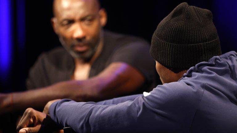 GOVES ARE OFF-BUATSI V AZEEZ.SKY STUDIOS.ISLEWORTH.PIC LAWRENCE LUSTIG.JOSHUA BUATSI AND DABN AZEEZ COME FACE TO FACE ON THE GLOVES ARE OFF