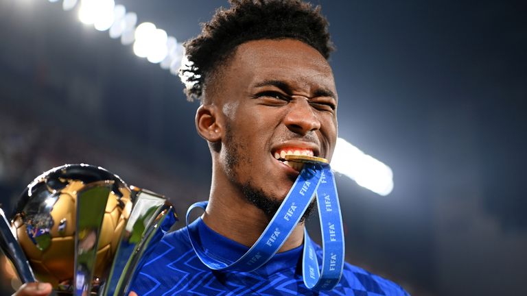 Callum Hudson-Odoi with the Club World Cup trophy in 2022 after Chelsea&#39;s victory over Palmeiras