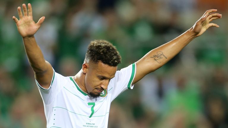 Callum Robinson celebrates after scoring Ireland&#39;s fourth