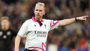 Read more about the article Wayne Barnes: Rugby World Cup final referee and record-breaker announces retirement from officiating | Rugby Union News