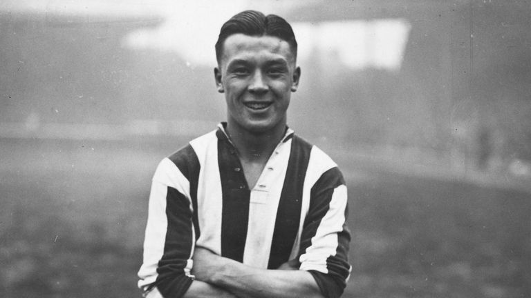 2nd February 1936: Luton Town Football Club&#39;s half back, Frank Soo.