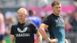 Read more about the article Owen Farrell: Saracens boss Mark McCall blasts ‘shameful’ treatment of England captain | Rugby Union News