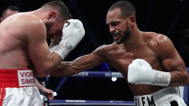 CHRIS EUBANK JR v LIAM WILLIAMS   5-2-2022.MOTORPOINT ARENA,.CARDIFF.WALES.PIC LAWRENCE LUSTIG.SUPER-LIGHTWEIGHT CONTEST.HARLEM EUBANK v VIOREL SIMION