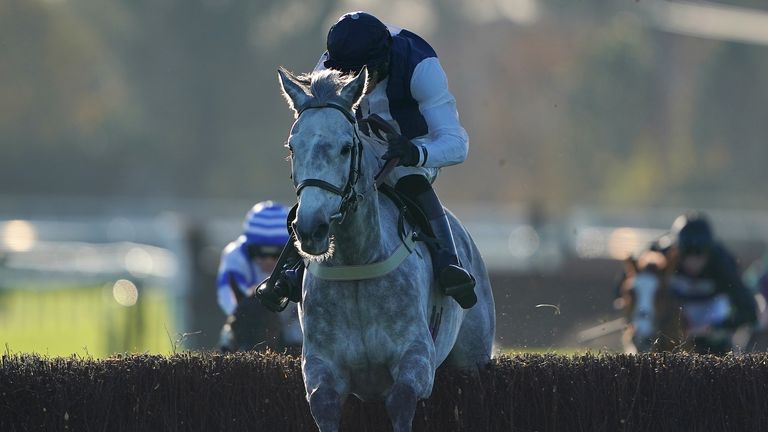 Hipop Des Ongrais ridden by jockey Daryl Jacob on their way to winning the At the Races App Market Movers Handicap Chase at Fontwell 