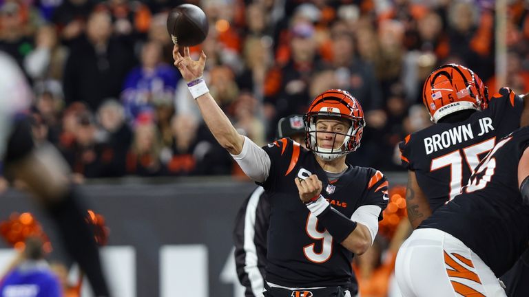 Bengals quarterback Joe Burrow throws a pass . (AP Photo/Gary McCullough)