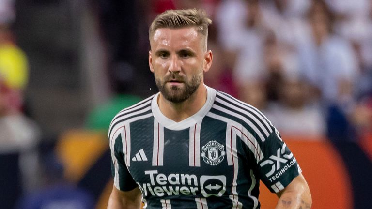 HOUSTON, TX - JULY 26: Manchester United defender Luke Shaw (23) runs up field with the ball during Soccer Champions Tour match between Real Madrid and Manchester United on July 26, 2023, at NRG Stadium in Houston, TX. (Photo by David Buono/Icon Sportswire) (Icon Sportswire via AP Images)