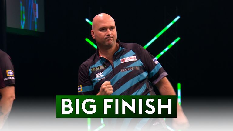 Rob Cross showed brilliant form in his Grand Slam of Darts second-round match against Nathan Aspinall, jumping into an early 4-1 lead with a 116 finish. 