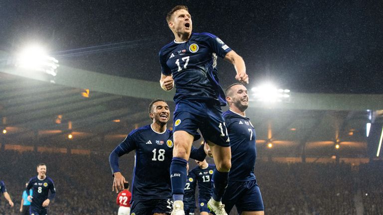  Stuart Armstrong fired Scotland ahead at Hampden Park