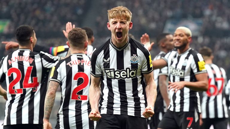 Anthony Gordon celebrates scoring the opening goal at St James&#39; Park