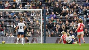 Read more about the article Tottenham Women 1 – 0 Arsenal Women