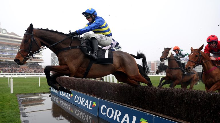 Jonjo O&#39;Neill Jr in action on Inch House at Newbury