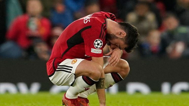 Manchester United captain Bruno Fernandes and his team-mates were left dejected by the manner of their Champions League exit to Bayern Munich on Tuesday night