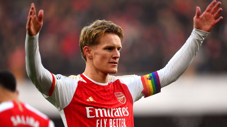 Martin Odegaard celebrates scoring Arsenal&#39;s second goal