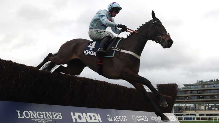 Persian Time ridden by Nico de Boinville wins The Howden Novices&#39; Limited Handicap Chase on day one of the Howden Christmas Racing Weekend at Ascot 