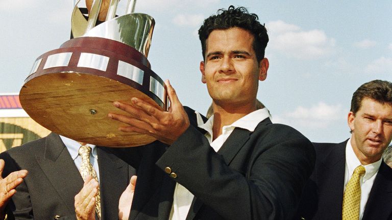 Owais Shah, 1998 Under-19 World Cup Final (Getty Images)