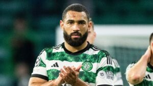 Read more about the article Cameron Carter-Vickers: Celtic defender signs new five-and-a-half-year deal | Football News