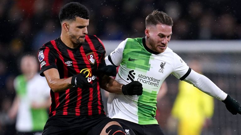 Dominic Solanke and Alexis Mac Allister battle for the ball