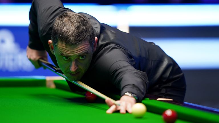 Ronnie O'Sullivan is through to the final of the World Grand Prix after a semi-final win over Ding Junhui