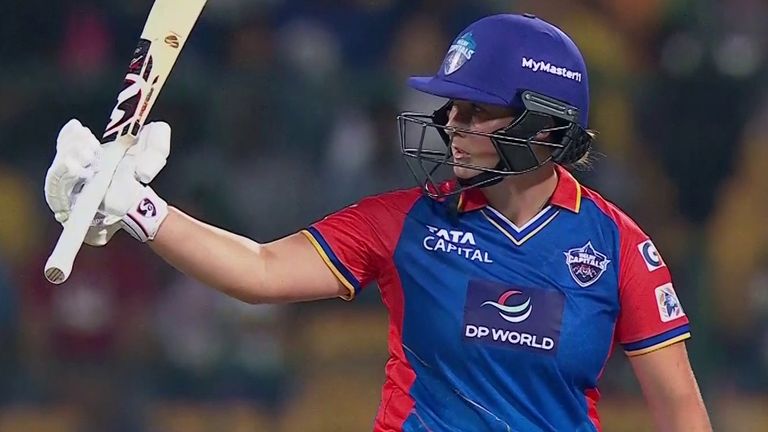 Alice Capsey, Delhi Capitals, Women's Premier League