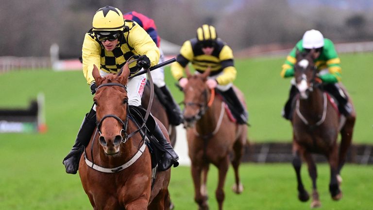 Navan 17-12-23  .Dancing City & Danny Mullins win the BetVictor Maiden Hurdle.(Photo HEALY RACING)