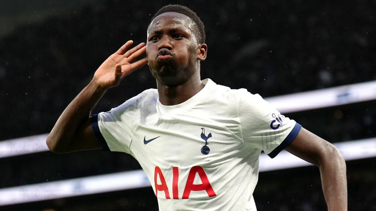  Pape Matar Sarr celebrates his equaliser