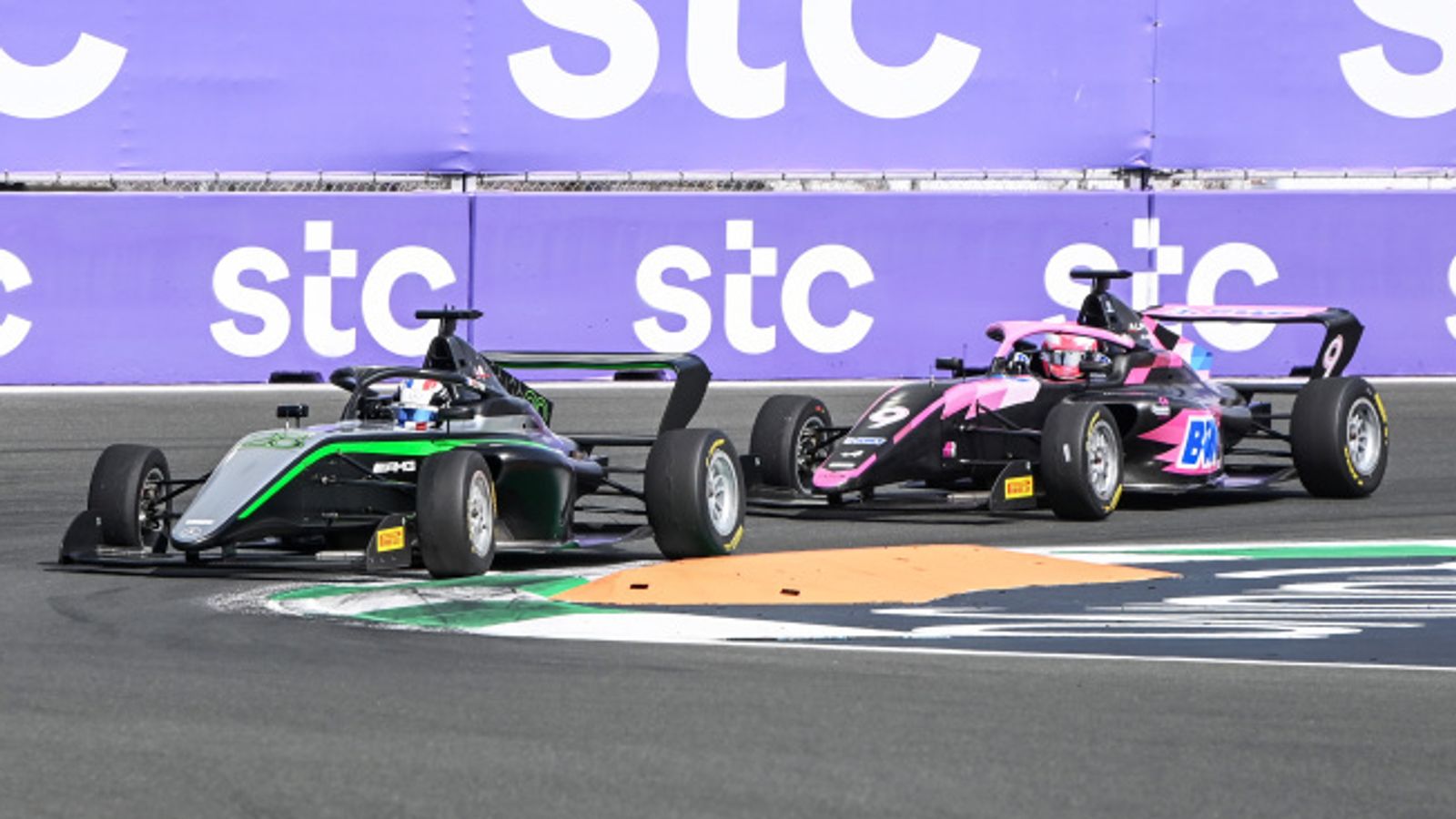 Read more about the article F1 Academy: Doriane Pin wins Race 2 in Saudi Arabia to complete opening round double in all-female series | F1 News