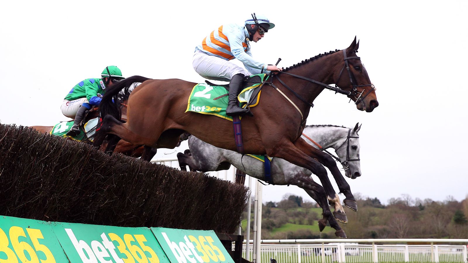 You are currently viewing Midlands Grand National: Beauport takes the glory at Uttoxeter ahead of Mr Incredible | Racing News