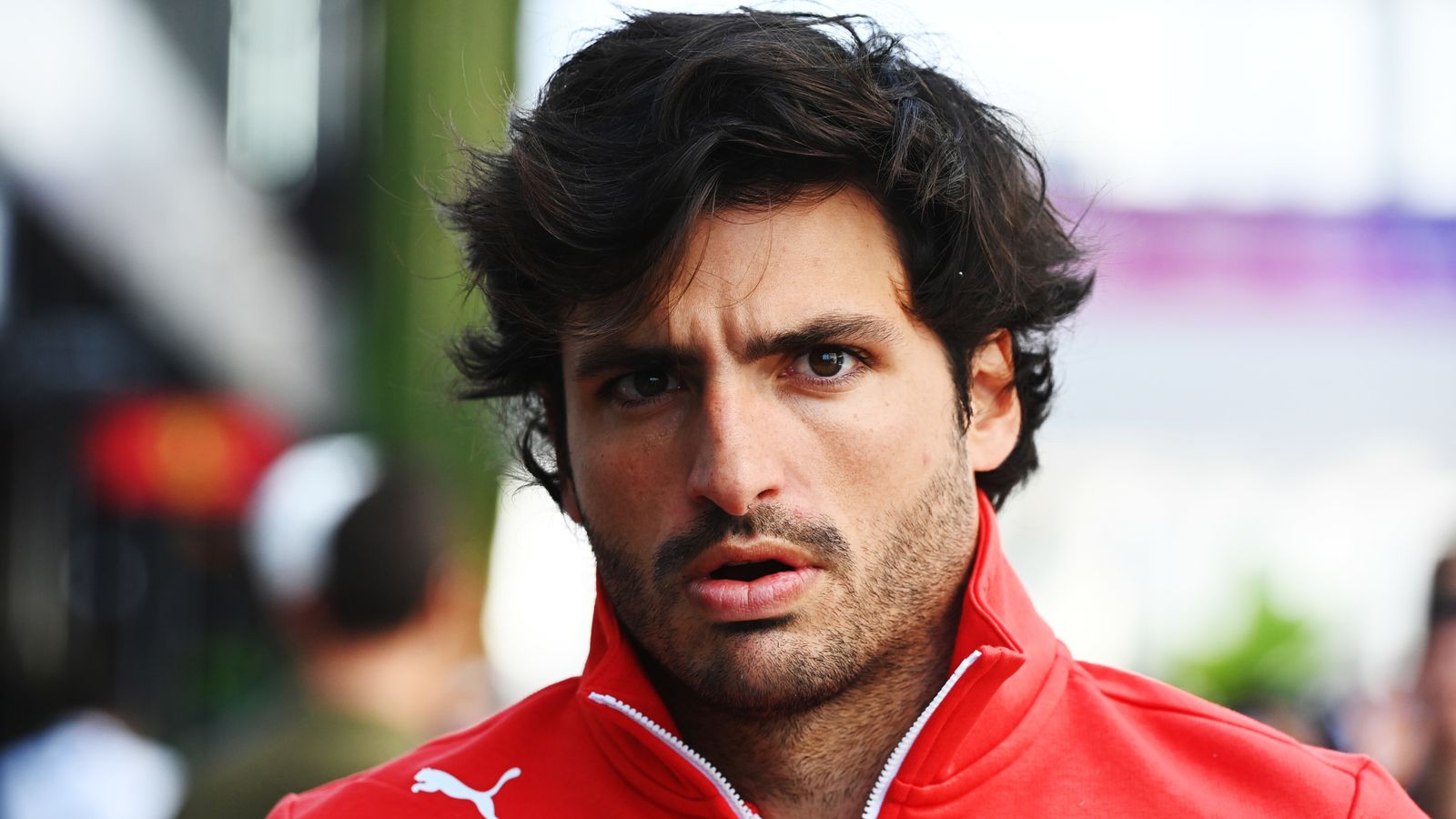 Read more about the article Carlos Sainz: Ferrari driver expected to return at Australian GP after appendicitis and Oliver Bearman debut | F1 News