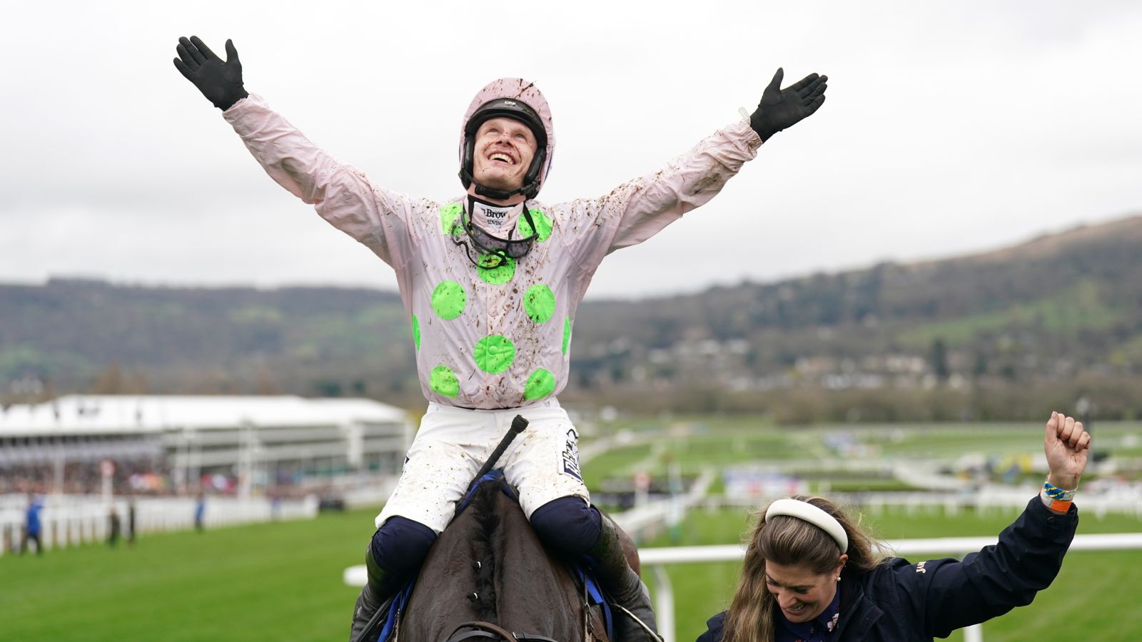 Read more about the article Cheltenham Festival: Gaelic Warrior sees off Found A Fifty to land Arkle for Willie Mullins and Paul Townend | Racing News