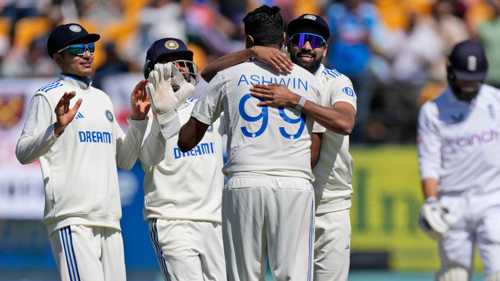 Read more about the article James Anderson’s 700th wicket overshadowed as England collapse to innings defeat in fifth Test against India | Cricket News