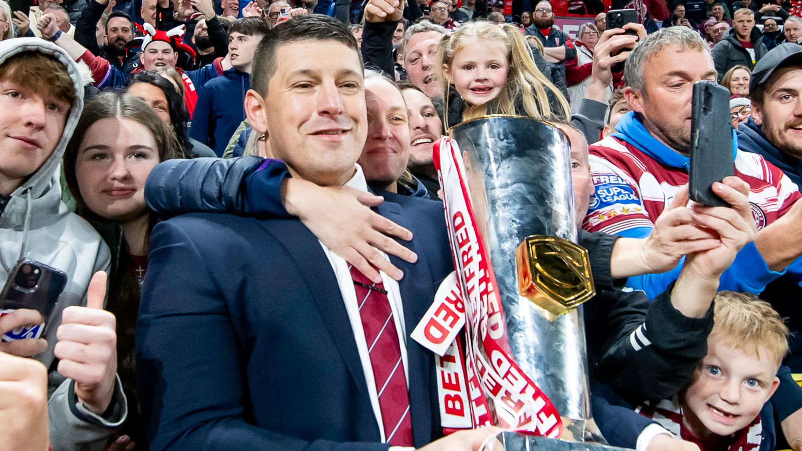 Read more about the article Matt Peet signs seven-year contract extension with Wigan Warriors, alongside Sean O’Loughlin and Tommy Leuluai | Rugby League News