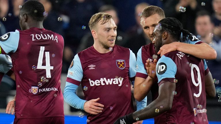 West Ham celebrate Jarrod Bowen's goal - the second of the night