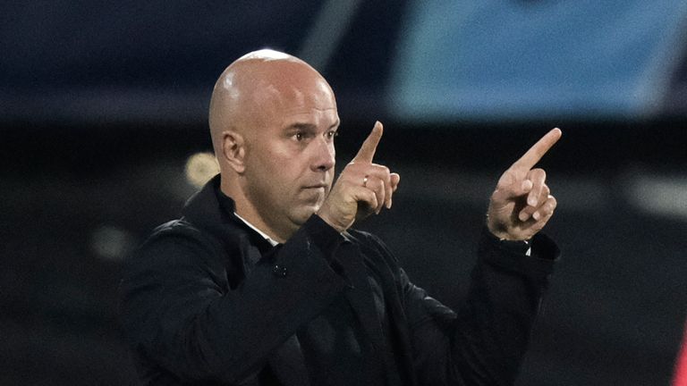 Feyenoord&#39;s head coach Arne Slot gestures during the Champions League, Group E soccer match between Feyenoord and Lazio, at the Feyenoord stadium, in Rotterdam, Netherlands, Wednesday, Oct. 25, 2023. (AP Photo/Patrick Post)