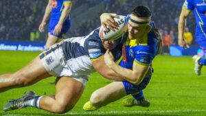 Read more about the article Thewlis stars as Wolves beat Hull FC – Friday's Super League as it happened