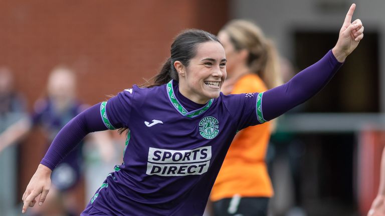 Poppy Lawson scored a injury time equaliser for Hibernian (Colin Poultney/SWPL)