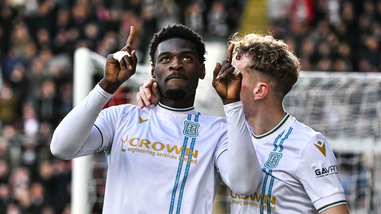 Dundee's Amadou Bakayoko his winner for Dundee