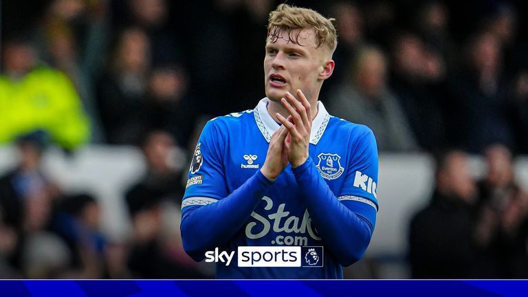 Everton&#39;s Jarrad Branthwaite applauds fans at the end of the English Premier League soccer match between Everton and Tottenham Hotspur