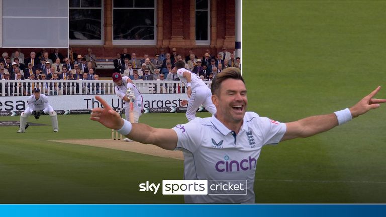 Jimmy Anderson gets England off to the perfect start on day three as he bowls a tremendous delivery which Joshua Da Silva edges into Jamie Smith&#39;s gloves. 