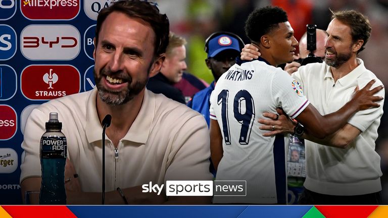 0 July 2024, North Rhine-Westphalia, Dortmund: Soccer, UEFA Euro 2024, European Championship, Netherlands - England, final round, semi-final, Dortmund stadium, England&#39;s scorer Ollie Watkins (l) is hugged by England coach Gareth Southgate after the match. 