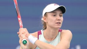 Read more about the article Cincinnati Open: Elena Rybakina knocked out by Leylah Fernandez in second round | Tennis News